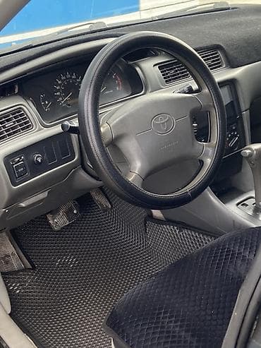 краска авто: Toyota Camry: 1997 г., 2.2 л, Автомат, Бензин, Седан — 8