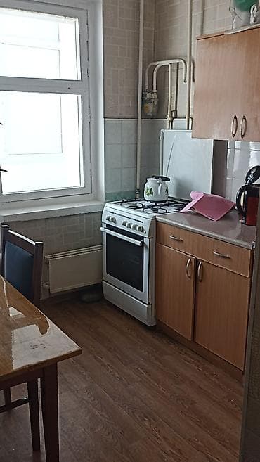 3 room flat: 3 комнаты, С мебелью частично — 4