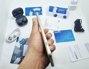 дисплей самсунг s10 plus: Samsung Galaxy A8 Plus, Б/у, 32 ГБ, цвет - Золотой, 2 SIM — 4