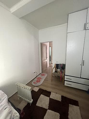 квартира аламидинский: 3 комнаты, 59 м², Индивидуалка, 1 этаж, Косметический ремонт — 1