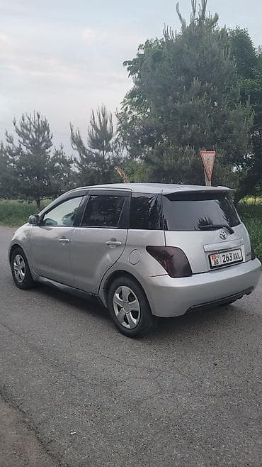 toyota ist дверь: Toyota Ist: 2003 г., 1.3 л, Автомат, Бензин, Хэтчбэк — 4