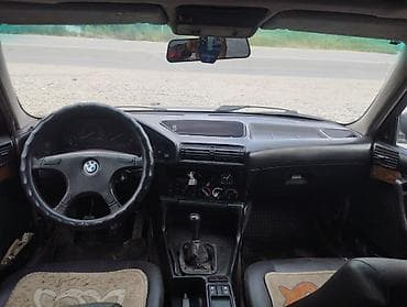 кел кел: BMW 5 series: 1991 г., 2 л, Кол менен иштөөчү, Бензин, Седан — 6