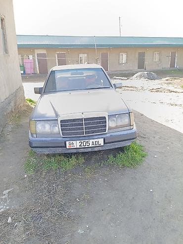 210 cdi: Mercedes-Benz W124: 1993 г., 2.3 л, Механика, Бензин, Седан — 6