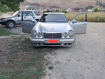 споттер для кузова: Mercedes-Benz E-Class: 1999 г., Седан — 3