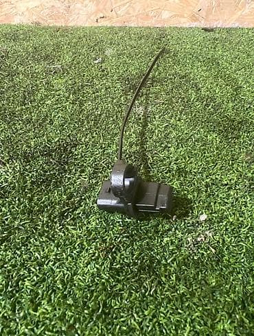 Датчик распредвала Mercedes-Benz V-class VITO W639 М272Е35 3.5 2012 at lalafo.kg Датчик распредвала Mercedes-Benz V-class VITO W639 М272Е35 3.5 2012