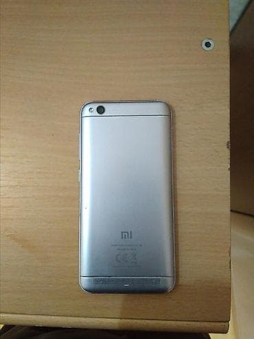 Redmi, Redmi 5A, Б/у, 16 ГБ, цвет - Серебристый, 2 SIM