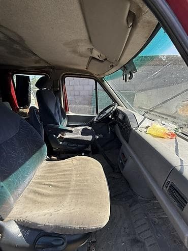 Volkswagen LT грузовой бортовой - Кабина: двухдверная, 3 места — 4