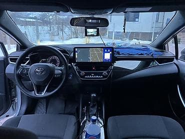 levin: Toyota Corolla: 2020 г., 1.8 л, Вариатор, Гибрид, Седан — 6