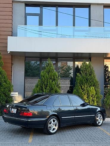 Продажа авто: Mercedes-Benz E-Class: 1999 г., 3.2 л, Автомат, Газ, Седан — 4