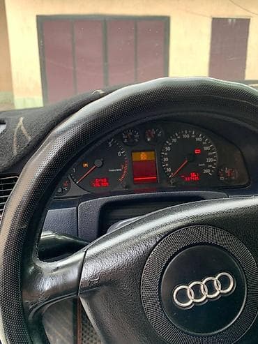 мотор морнинг: Audi A6: 2000 г., 2.4 л, Механика, Бензин, Седан — 9