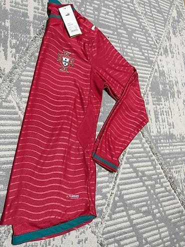 футболный сараканошка: Мужская футболка, M, Puma, Новый, цвет - Красный — 8