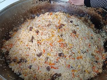 Плов в большом казане - Ароматный рис длиннозёрный, приготовленный на at lalafo.kg Плов в большом казане - Ароматный рис длиннозёрный, приготовленный на