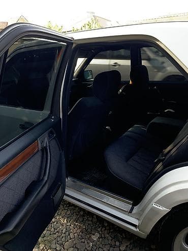 e34 520: Mercedes-Benz W124: 1995 г., 3.2 л, Автомат, Бензин, Седан — 10