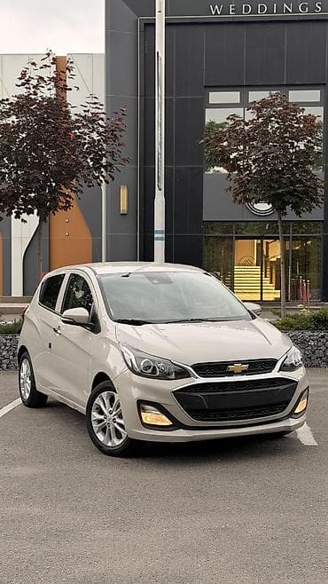 Chevrolet Spark: 2020 г., 1 л, Автомат, Бензин, Хэтчбэк