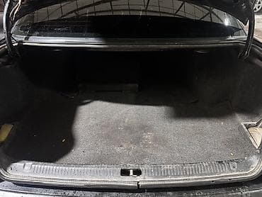 решетка для: Volkswagen Passat: 1994 г., Седан — 4