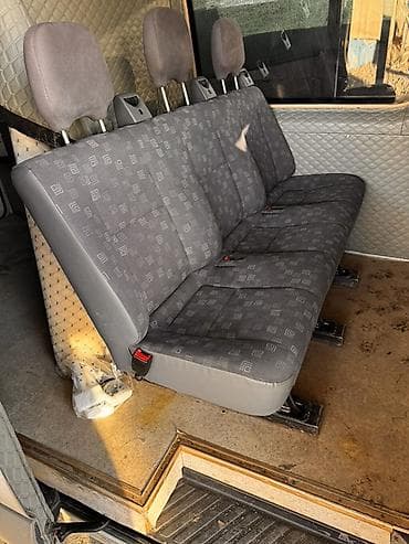 животные на р: Заднее сиденье, Ткань, текстиль, Mercedes-Benz 2010 г., Б/у, Оригинал, Германия — 3