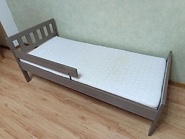 sofa bed: Кровать детская, размеры состояние отличное. 3500 сом, вопросы по — 1