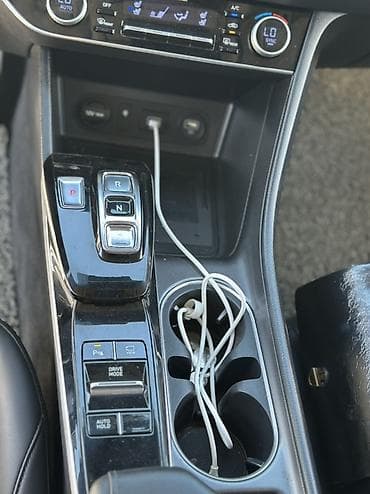 Hyundai Sonata: 2019 г., 2 л, Автомат, Бензин, Седан — 10
