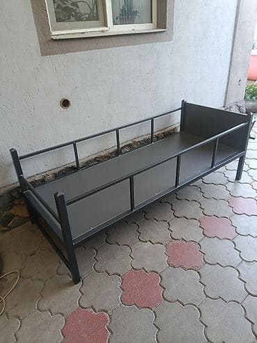 sofa bed: Металлическая односпальная кушетка/кровать без матраса.8 - Каркас из — 1