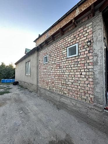 Г.Бишкек. ленинский район.ж/м Арча- Бешик. Дом из кирпича с отдельным — 2