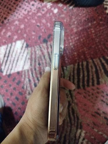 срочно продаю ноутбук бишкек: IPhone 15 Pro, Б/у, 256 ГБ, Белый, Зарядное устройство, Защитное стекло, 85 % — 5