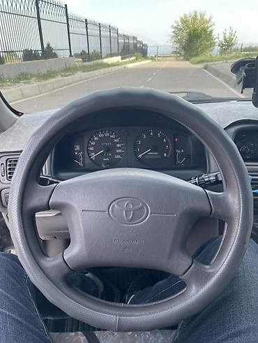 nissan cefiro: Toyota Corolla: 2000 г., 1.6 л, Механика, Бензин, Универсал — 6