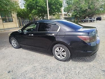нужны: Honda Accord: 2008 г., 2.4 л, Автомат, Бензин, Седан — 3