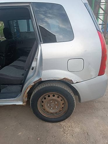 талас авто: Mazda PREMACY: 2003 г., 1.8 л, Кол менен иштөөчү, Бензин, Универсал — 7