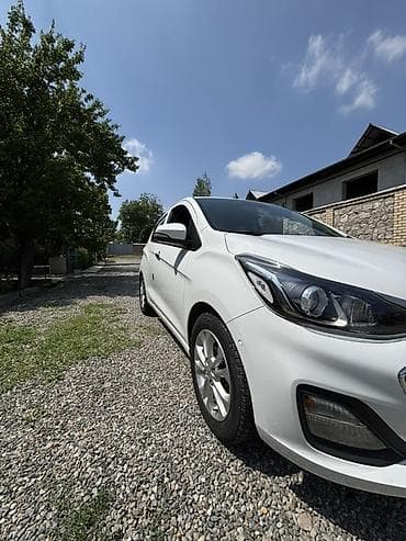 спарк 2021: Chevrolet Spark: 2019 г., 1 л, Автомат, Бензин, Хэтчбэк — 2