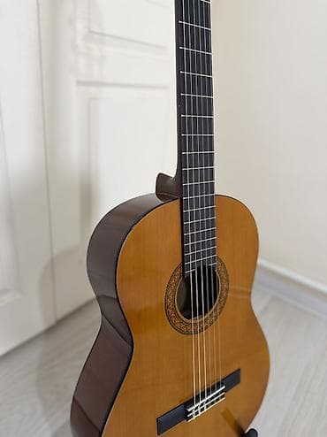 510 ямаха: “YAMAHA C40” Срочно продается классическая гитара от фирмы Ямхаха в — 2