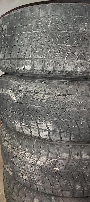 65: Шины 235 / 65 / R 17, Зима, Б/у, Комплект, Внедорожные (АТ/МТ), Япония, Bridgestone — 5