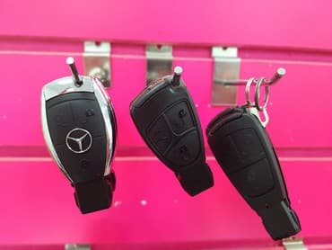 программирование ключей: Компьютерная диагностика, Регулировка, адаптация систем автомобиля, Изготовление систем автомобиля — 1