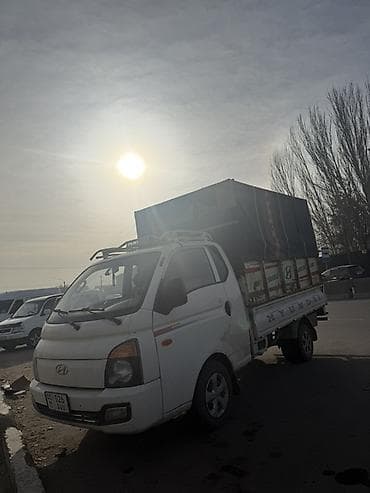хундай старекс 1: Жеңил жүк ташуучу унаа, Hyundai, Колдонулган — 2