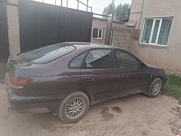 авто кытай: Toyota Carina E: 1992 г., 2 л, Механика, Бензин, Лифтбек — 3