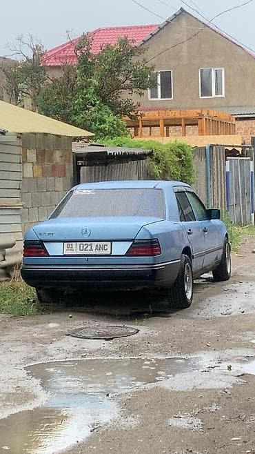 скупука диски: Mercedes-Benz W124: 1990 г., 2.3 л, Механика, Бензин, Седан — 4