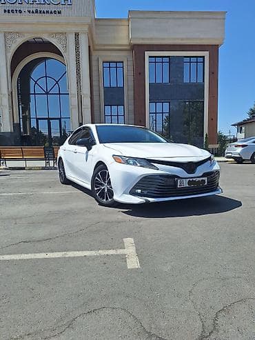 prius plus: Toyota Camry: 2018 г., 2.5 л, Автомат, Газ, Седан — 4
