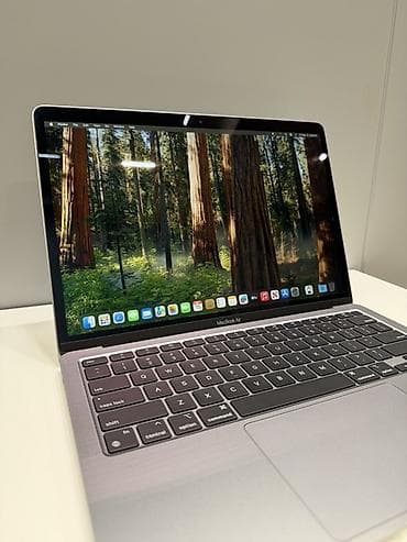 Apple (MacBook) ноутбуктары: Apple M1, ОЗУ, RAM: 8 ГБ — 2