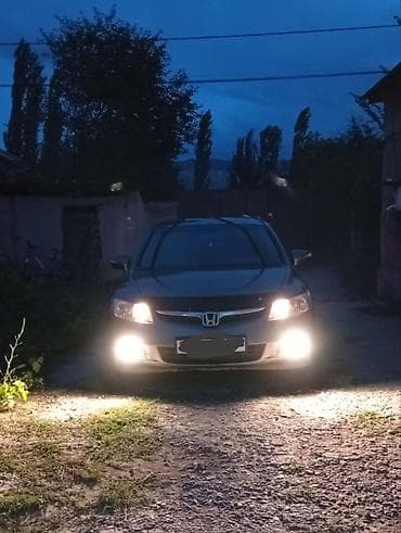 выхлопы: Honda Civic: 2008 г., 1.3 л, Вариатор, Гибрид, Седан — 5