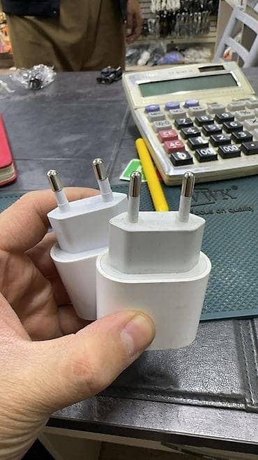 otg usb: Сетевое зарядное устройство с евро-вилкой (тип C, два круглых штыря) — 1