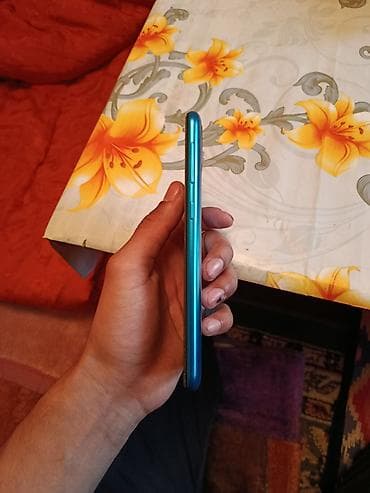 большое телевизор: Samsung Galaxy M21 — 3