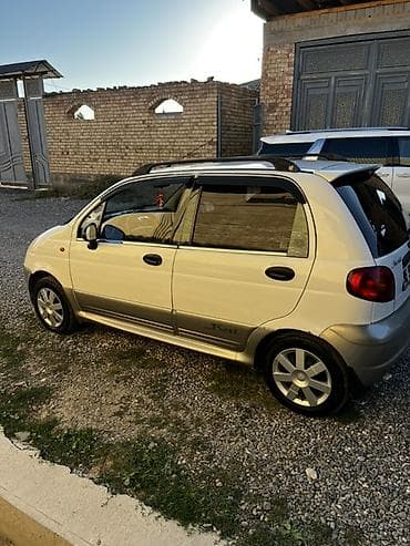 Транспорт: Daewoo Matiz: 2010 г., 0.8 л, Механика, Бензин, Хэтчбэк — 4