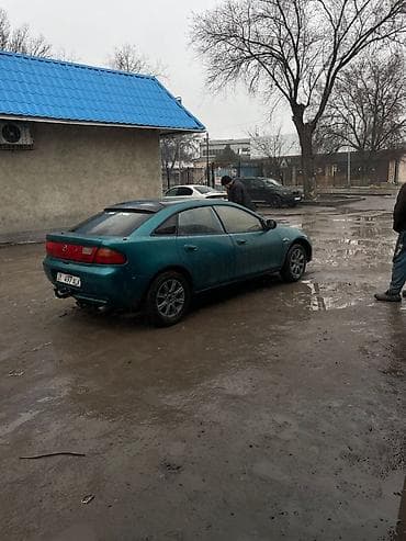 продаю машину мазда: Mazda 323: 1994 г., 1.6 л, Механика, Бензин — 4