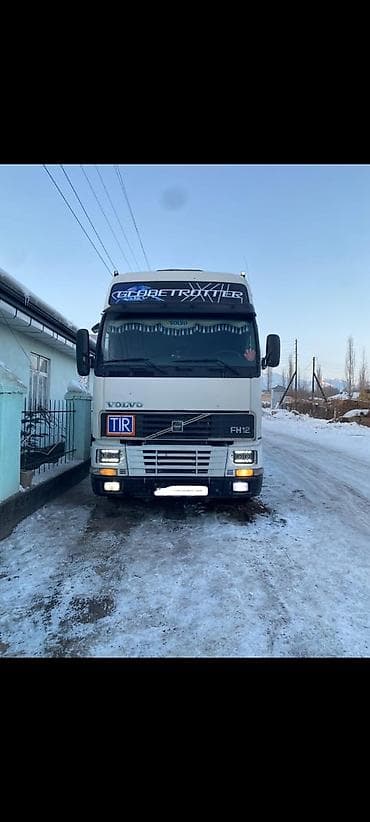 31 10 r15: Тягач, Volvo, 1999 г., Тентованный — 4