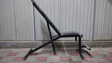 продаю в связи с переездом: Скамья для жима С регулировкой наклона Она расширяет — 2