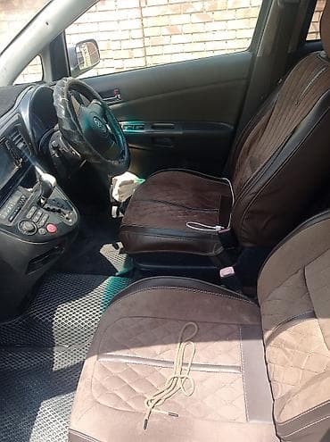 Toyota: Toyota WISH: 2003 г., 1.8 л, Автомат, Бензин, Универсал — 5