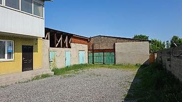 Продается участок по трассе. На участке имеются: ангар 800м2