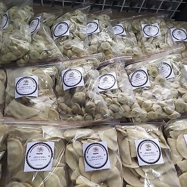 Домашние замороженные полуфабрикаты: пельмени и вареникипельмен