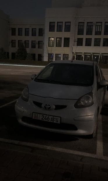 s55 amg: Toyota Aygo: 2007 г., 1 л, Робот, Бензин, Хэтчбэк — 8