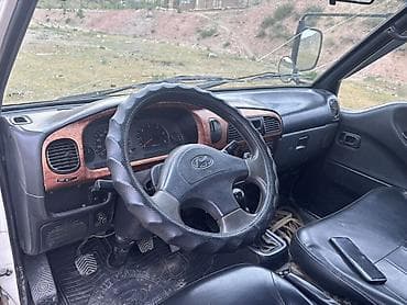 audi rs6: Легкий грузовик, Hyundai, Стандарт — 3