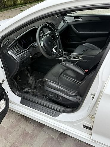 tesla model x: Hyundai Sonata: 2019 г., 2 л, Автомат, Газ, Седан — 10